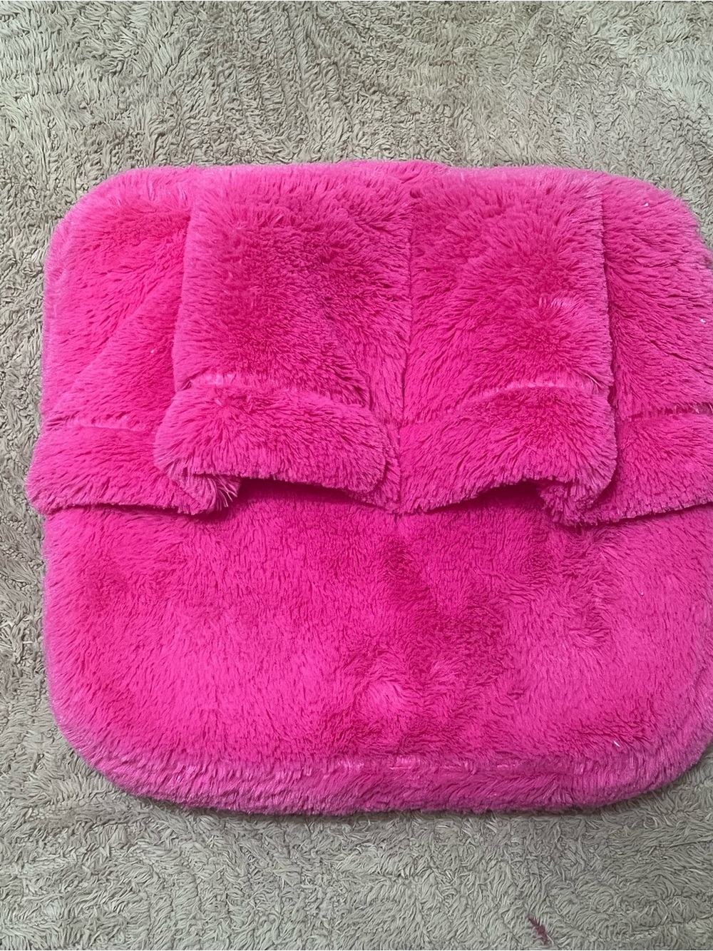 Plush feet massage  in Bright Pink